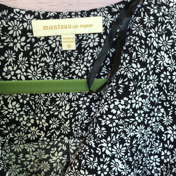 MONTEAU: Wrap, floral mini dress - Picture 2 of 3